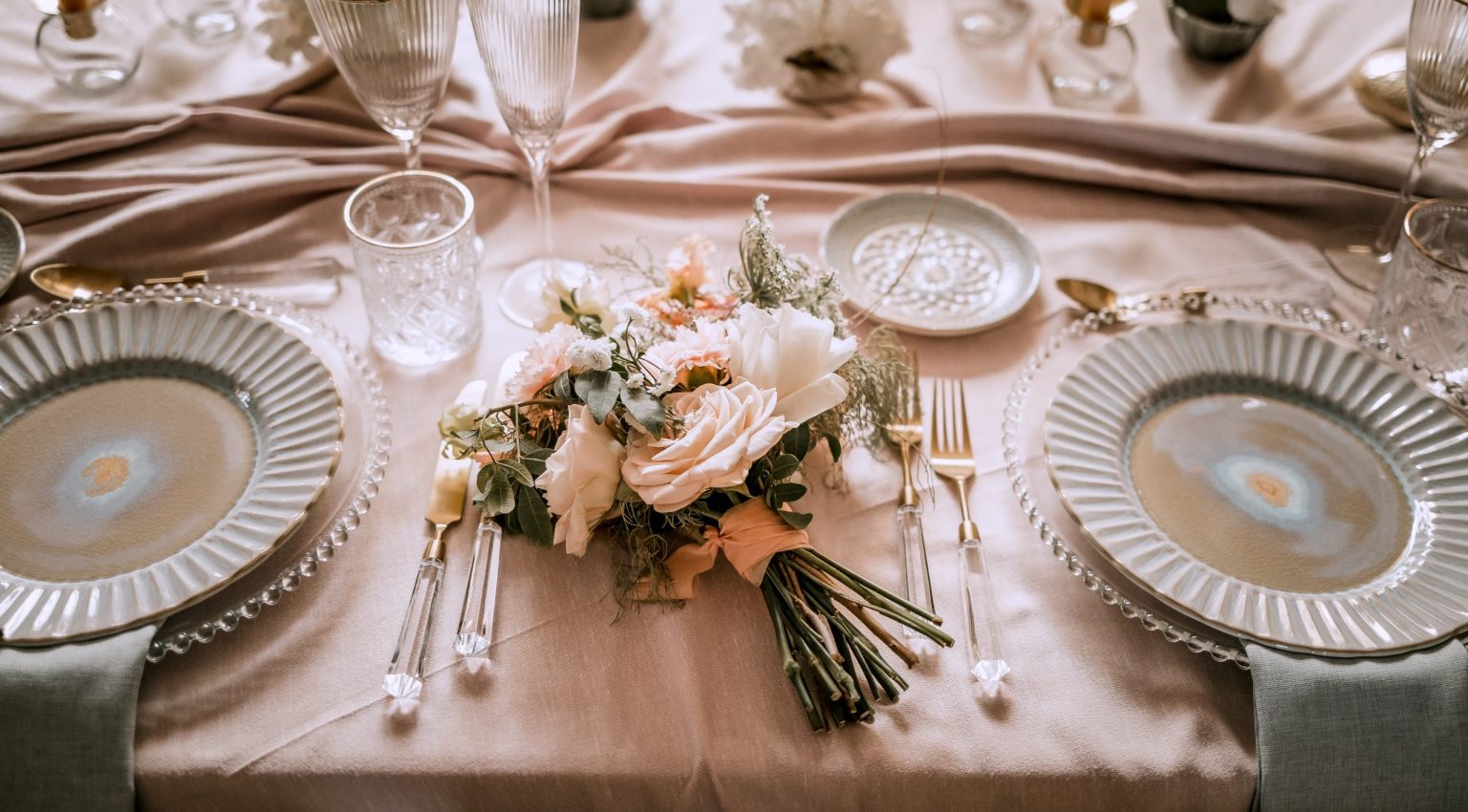 EDITORIAL PURA RAZA -MY EVENTI-